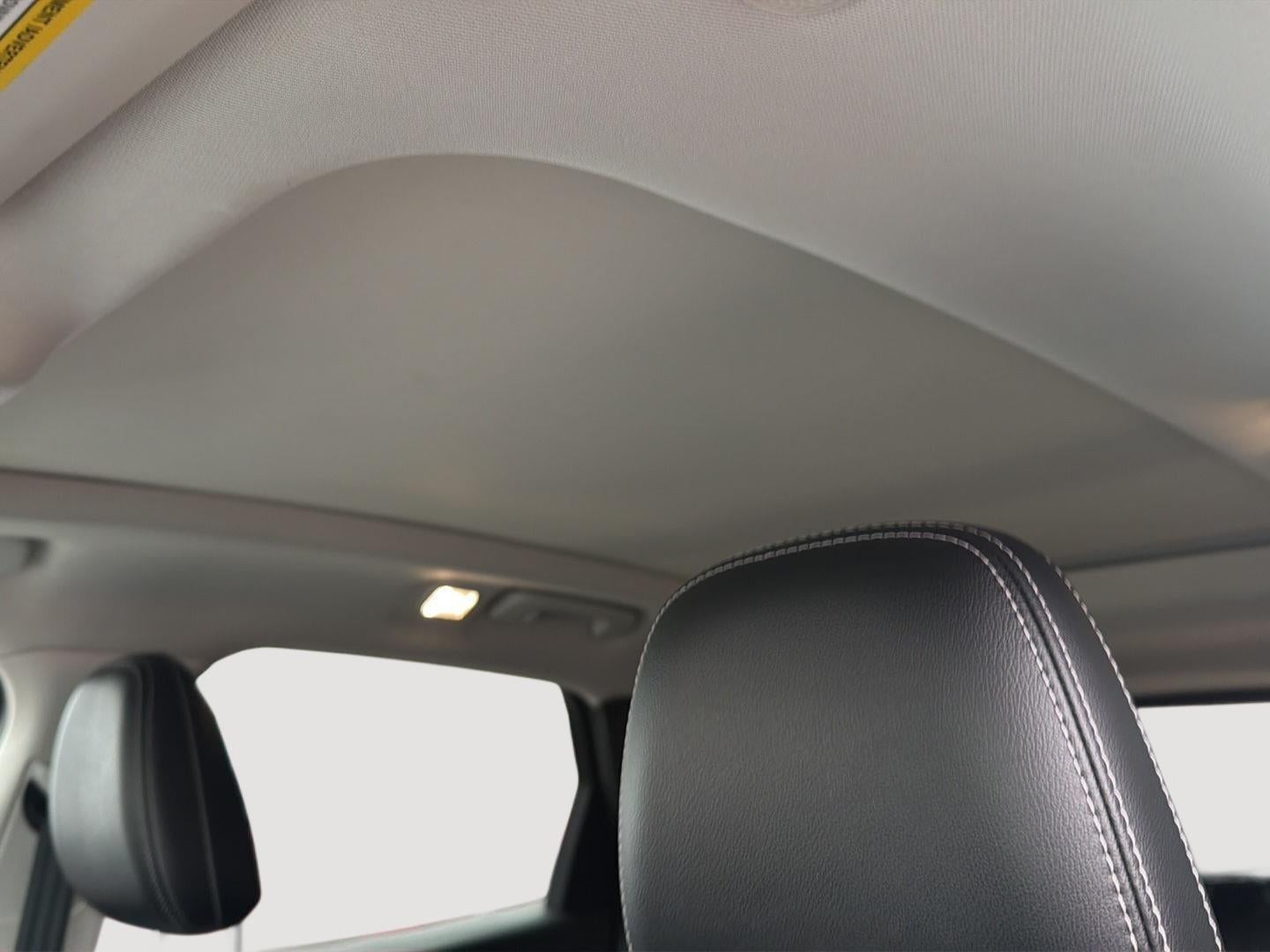 2022 Ford ESCAPE TIT Base