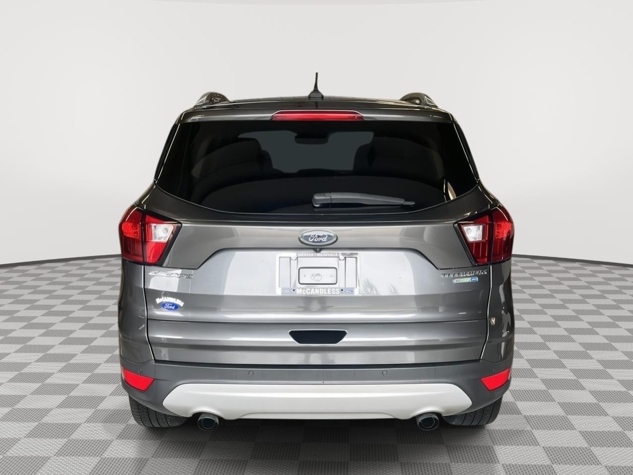 2019 Ford Escape Tit Base