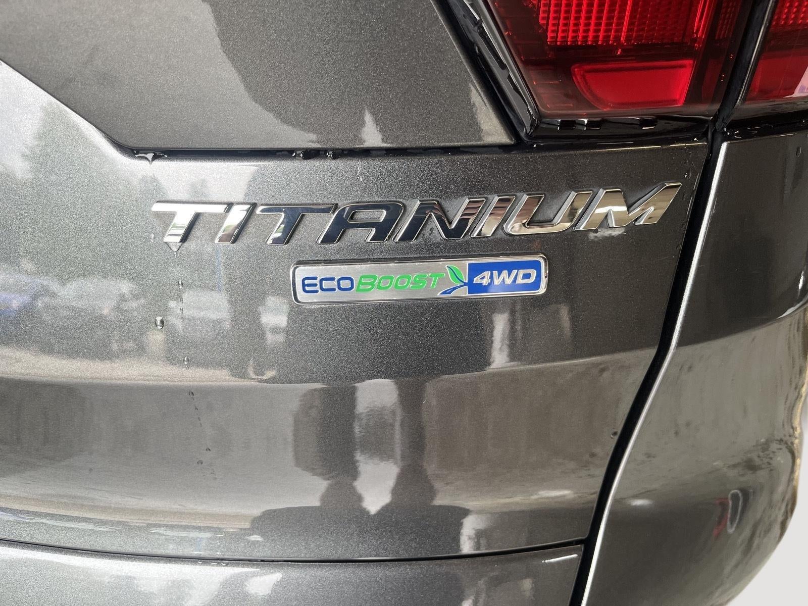 2019 Ford Escape Tit Base