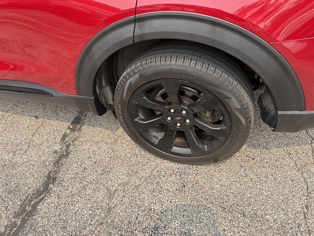 2023 Ford EXPLORER S Base