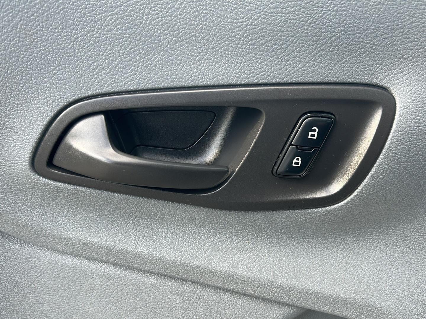 2016 Ford Transit 150 XLT
