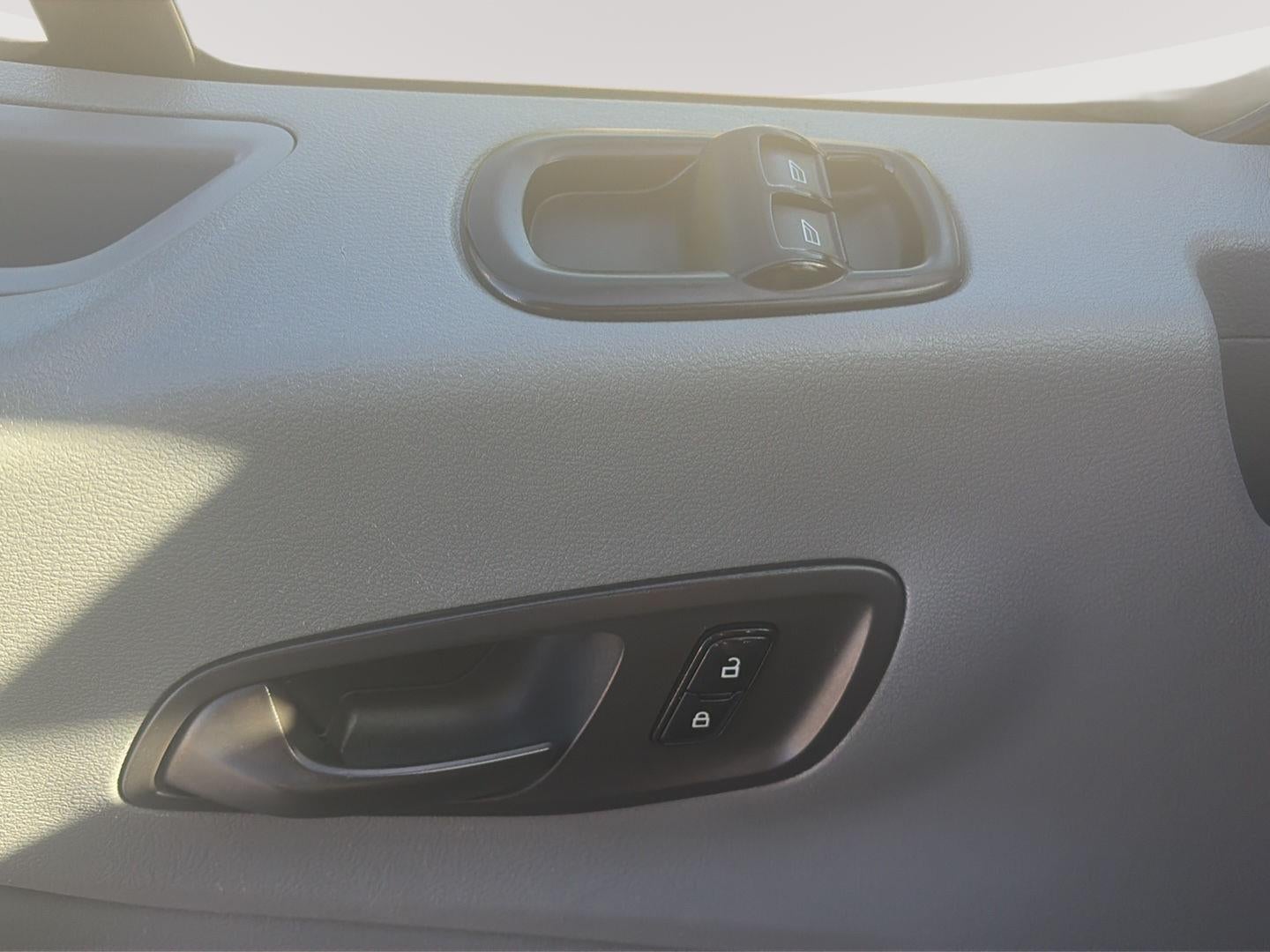 2016 Ford Transit 150 XLT