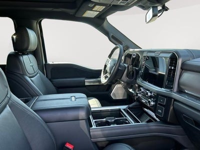 2025 Ford Super Duty F-250 SRW Platinum