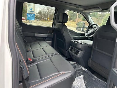 2026 Ford Super Duty F-350 SRW LARIAT