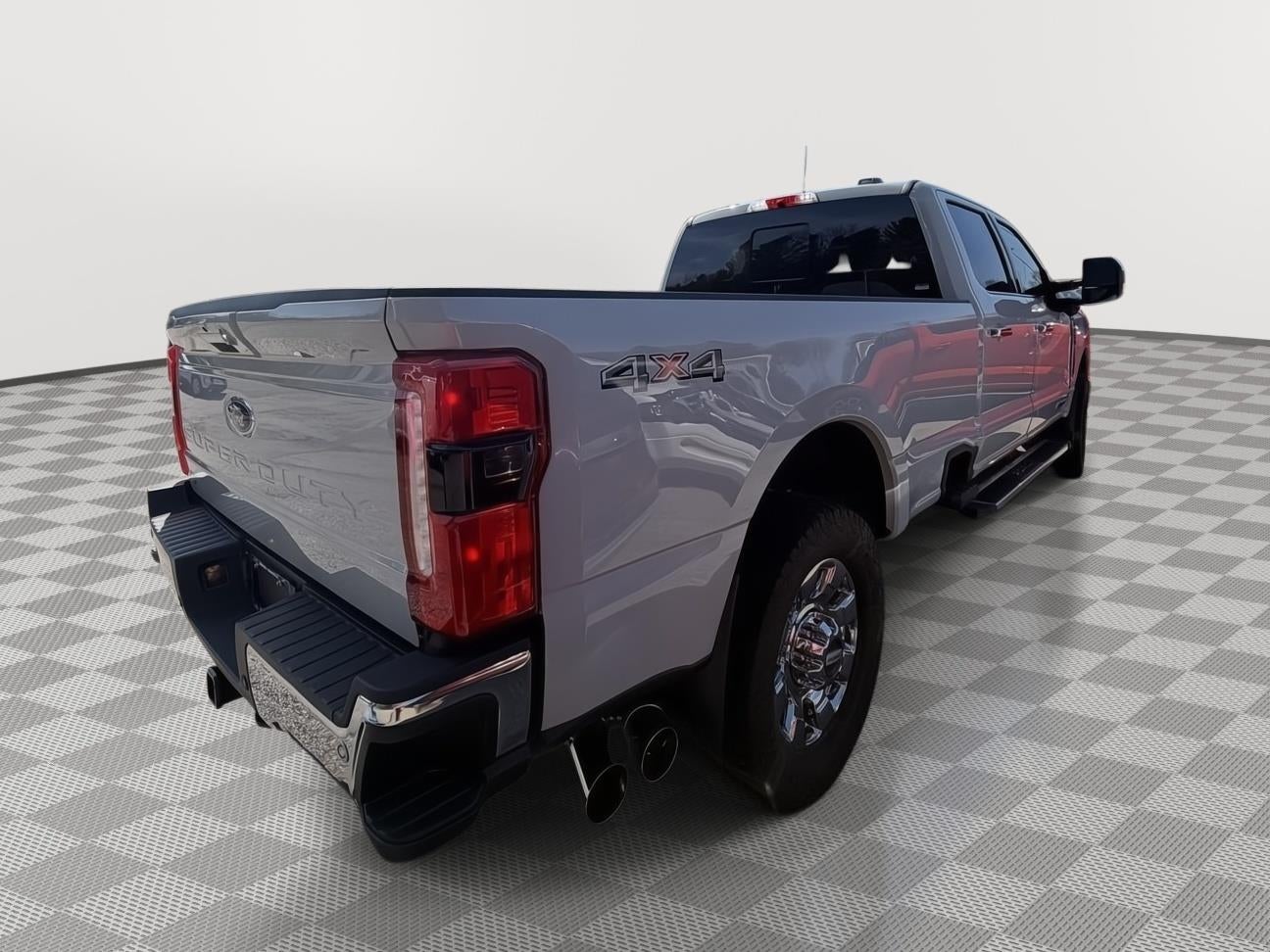 2026 Ford Super Duty F-350 Lariat