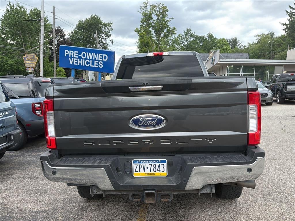 2018 Ford Super Duty F-350 SRW XLT