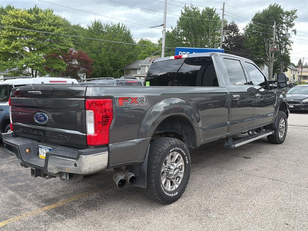 2018 Ford Super Duty F-350 SRW XLT