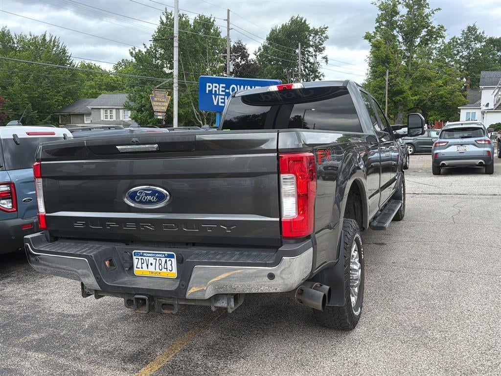 2018 Ford Super Duty F-350 SRW XLT