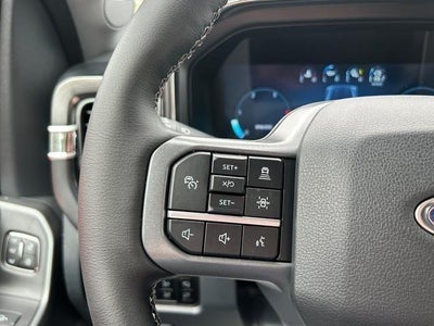 2025 Ford Super Duty F-350 SRW LARIAT