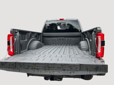 2025 Ford Super Duty F-350 SRW LARIAT