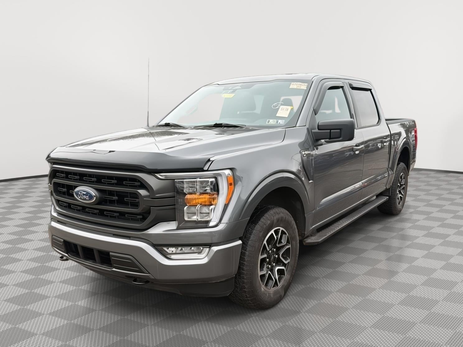 2023 Ford F150 SUPER Base