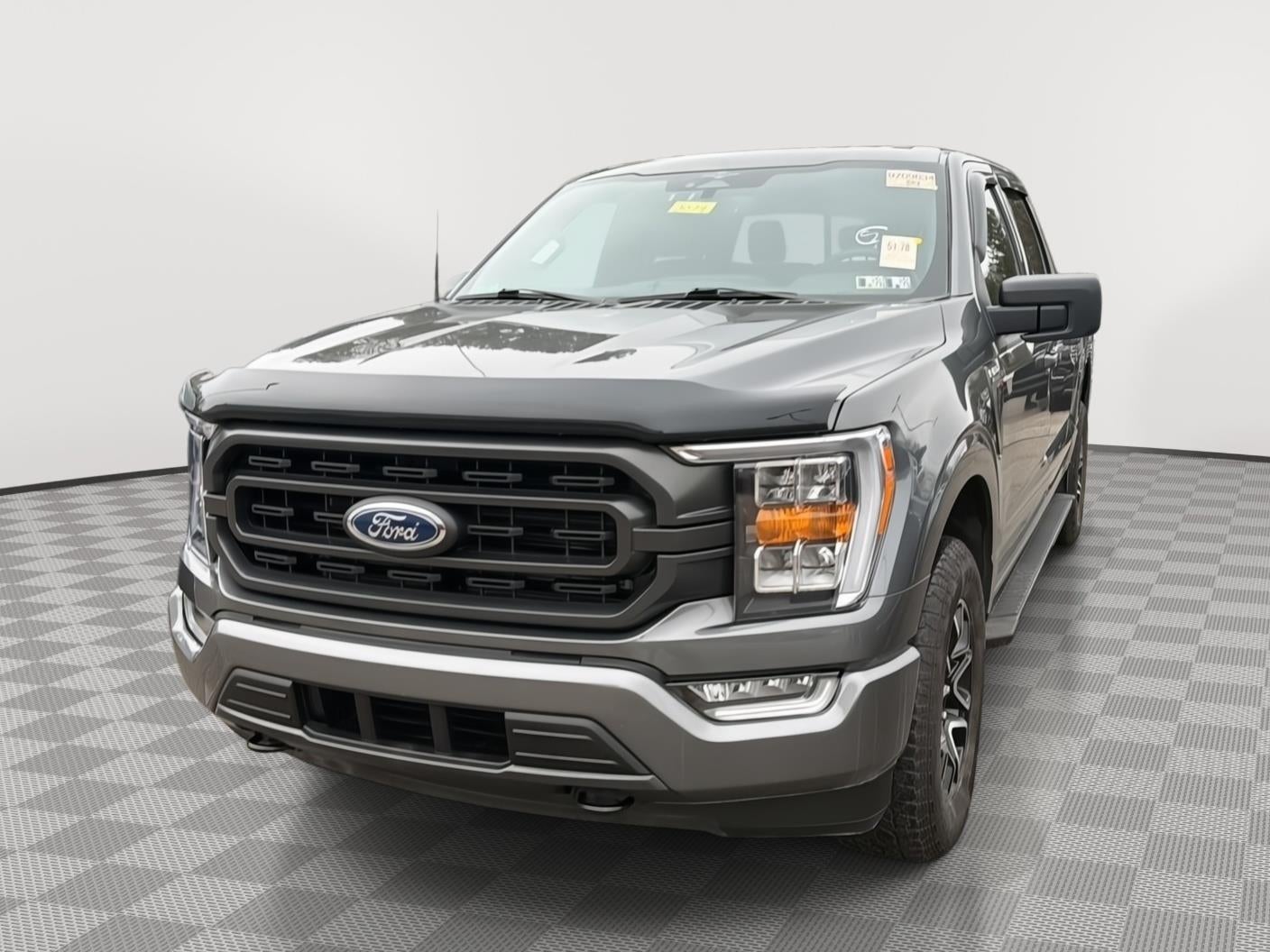 2023 Ford F150 SUPER Base