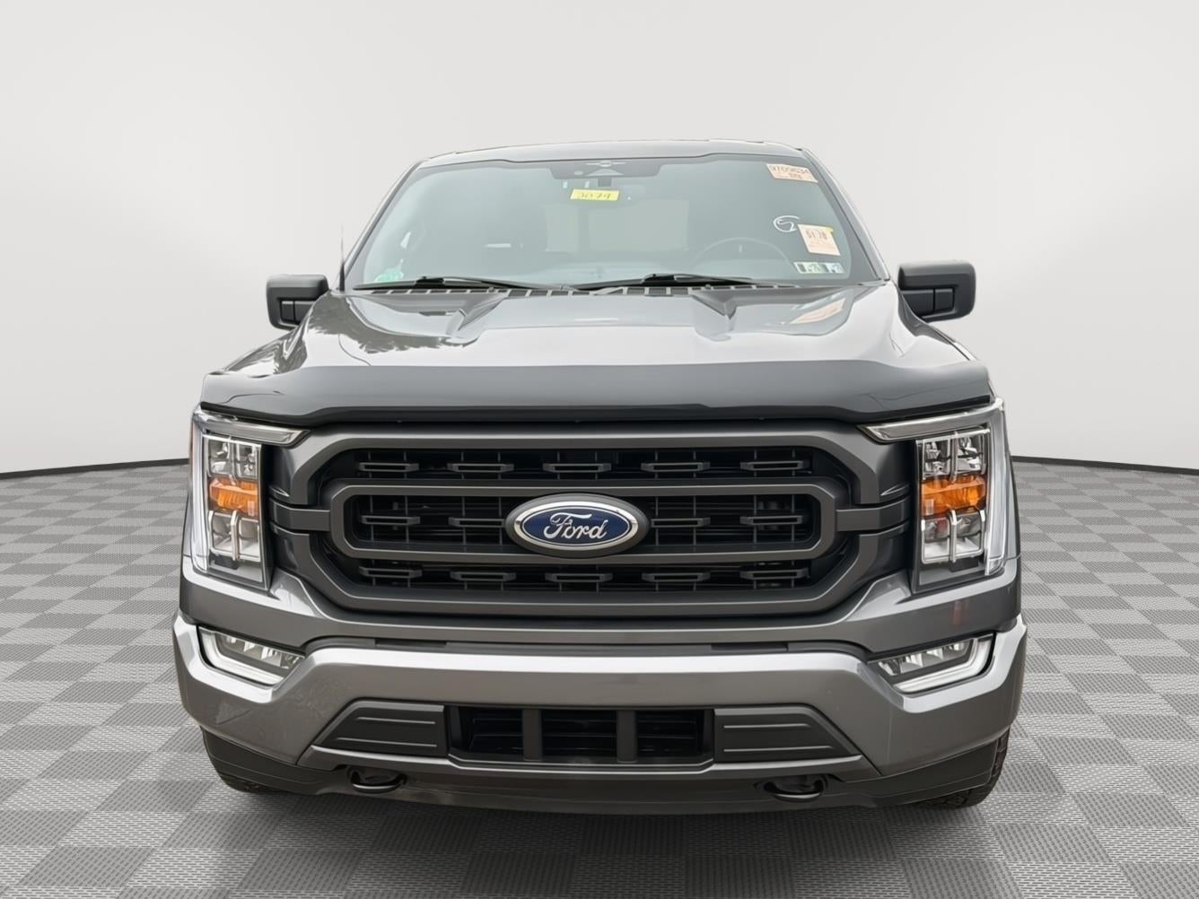 2023 Ford F150 SUPER Base