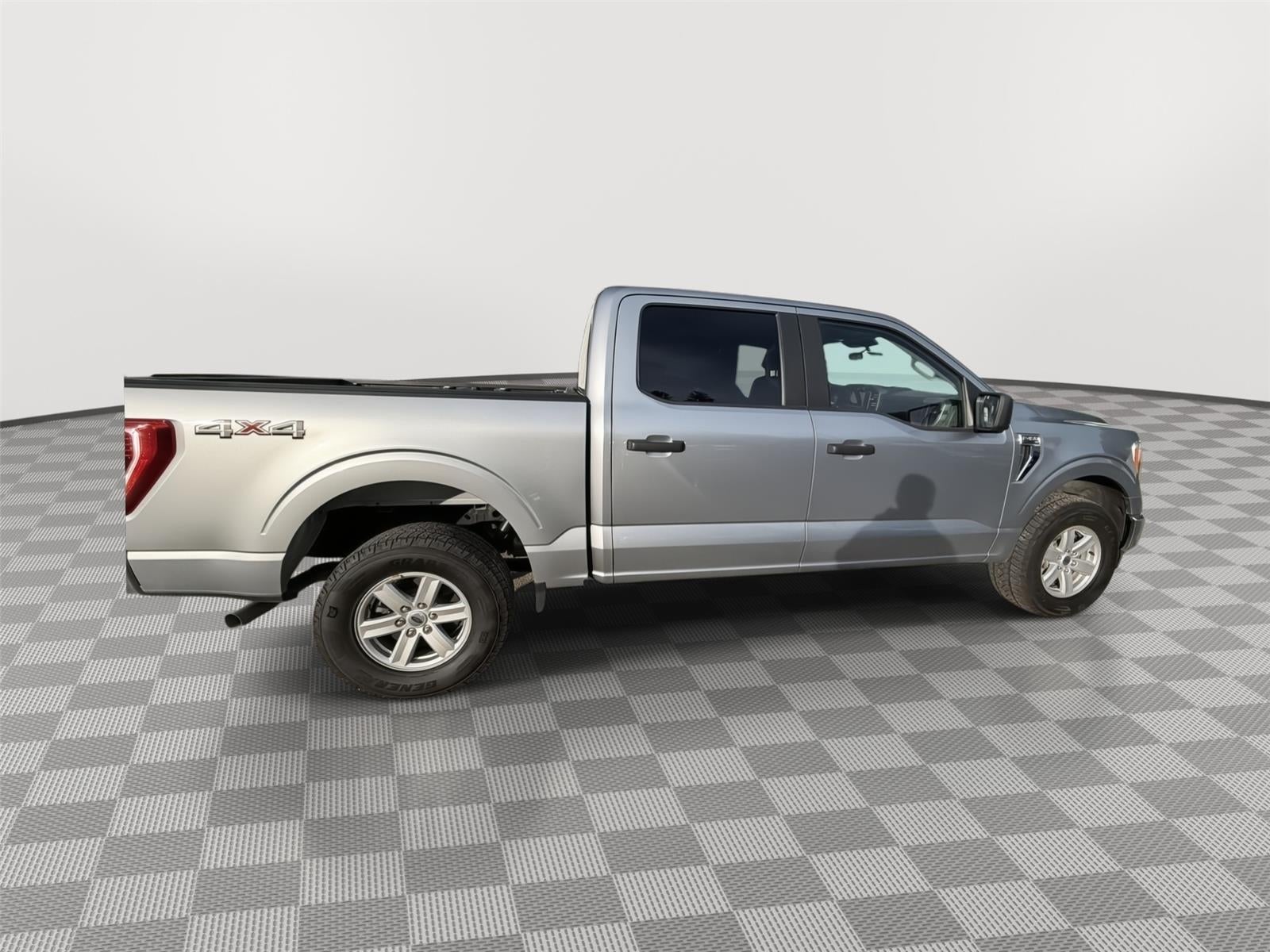 2022 Ford F150 SUPER Base