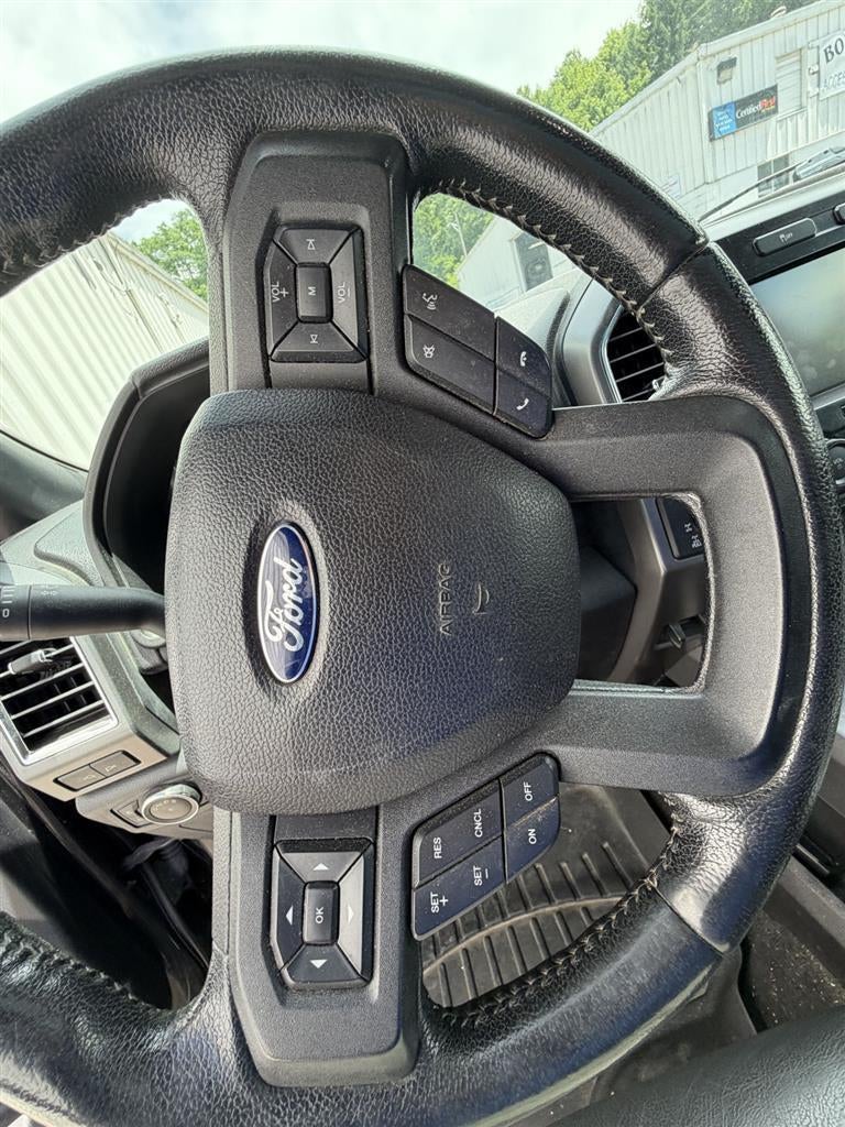 2015 Ford F-150 Base