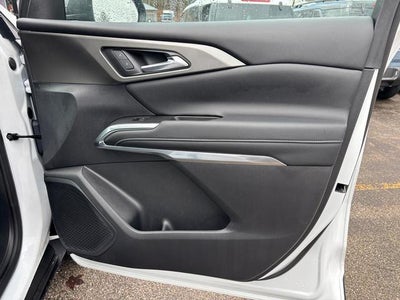 2024 Chevrolet Traverse FWD LT