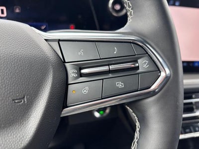 2024 Chevrolet Traverse FWD LT