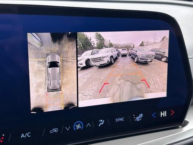 2024 Chevrolet Traverse FWD LT