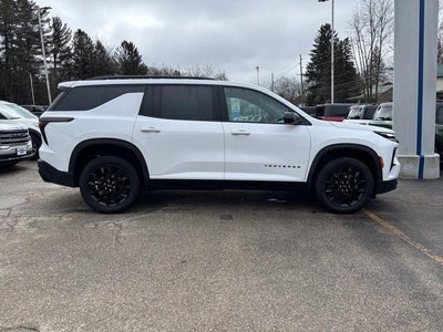 2024 Chevrolet Traverse FWD LT