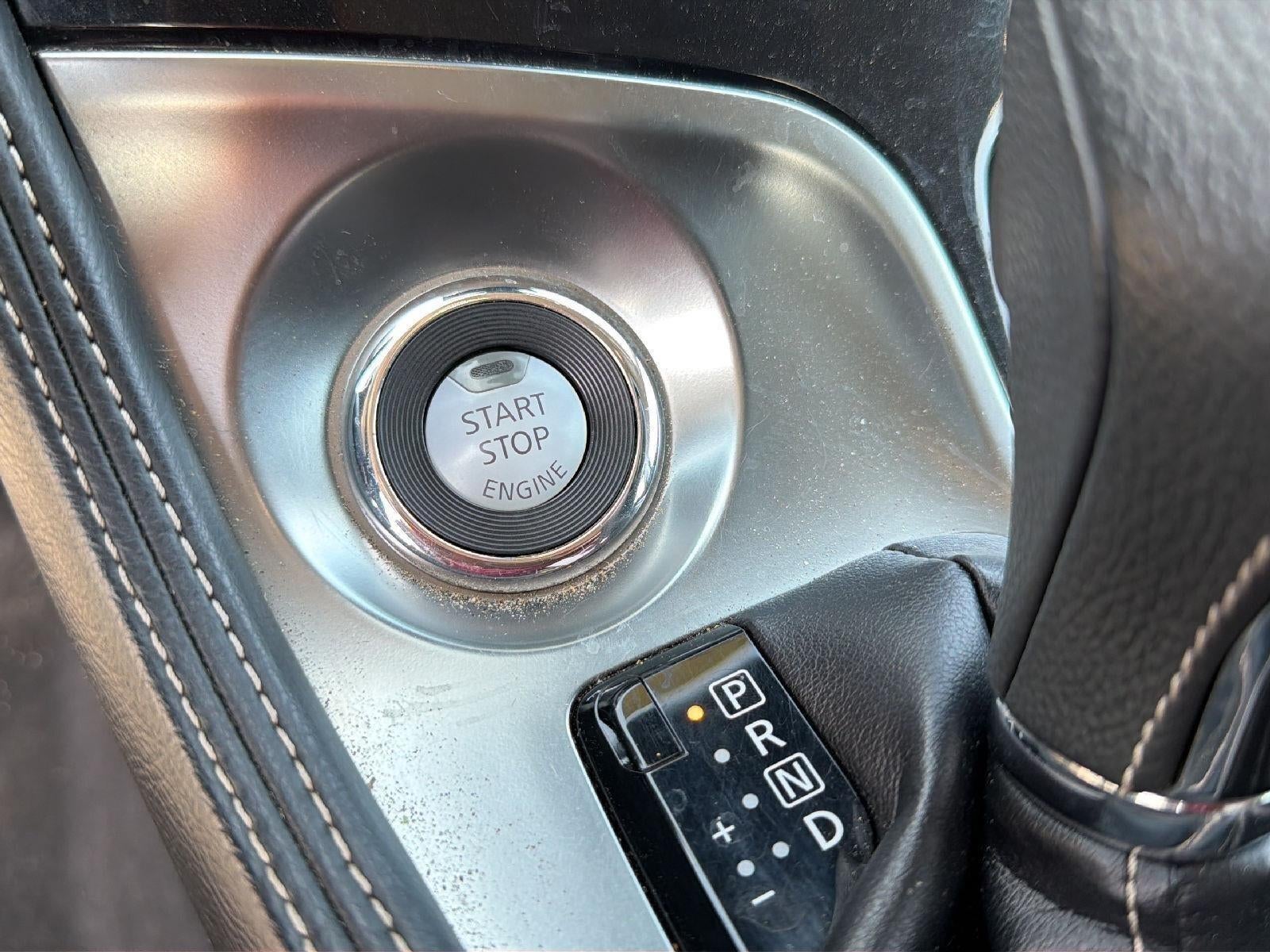 2023 Nissan MAXIMA SL Base