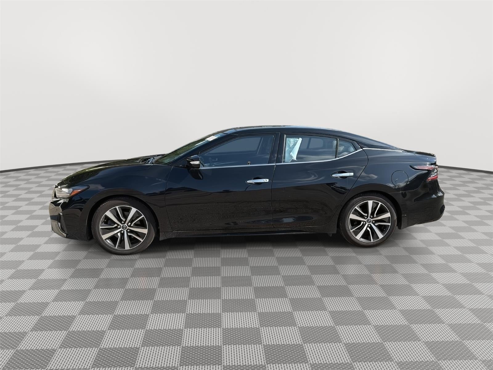 2023 Nissan MAXIMA SL Base