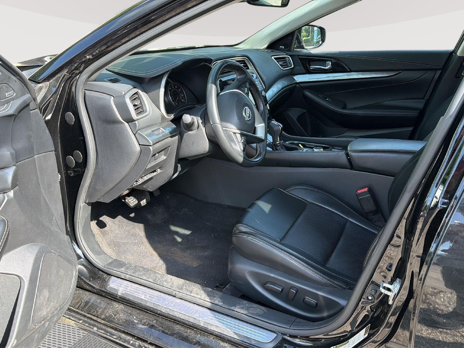 2023 Nissan MAXIMA SL Base