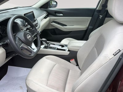 2024 Nissan ALTIMA SV Base