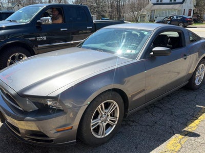 2014 Ford Mustang V6