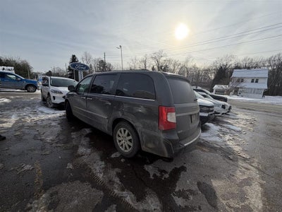 2015 Chrysler Town & Country Touring