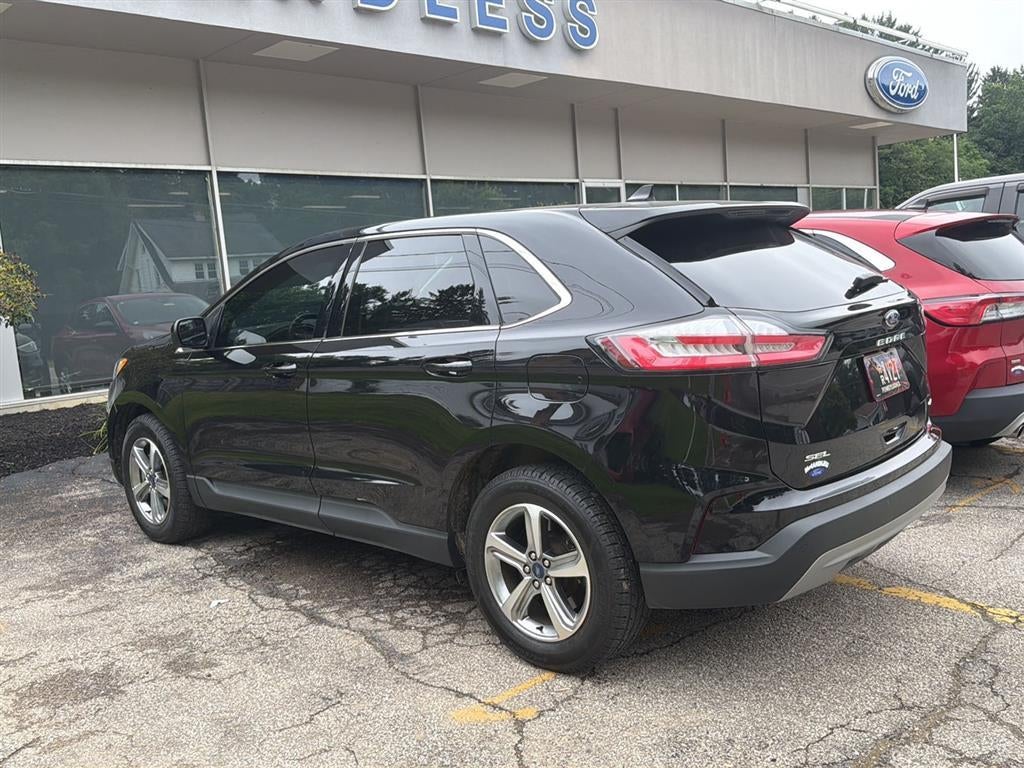 2022 Ford Edge SEL