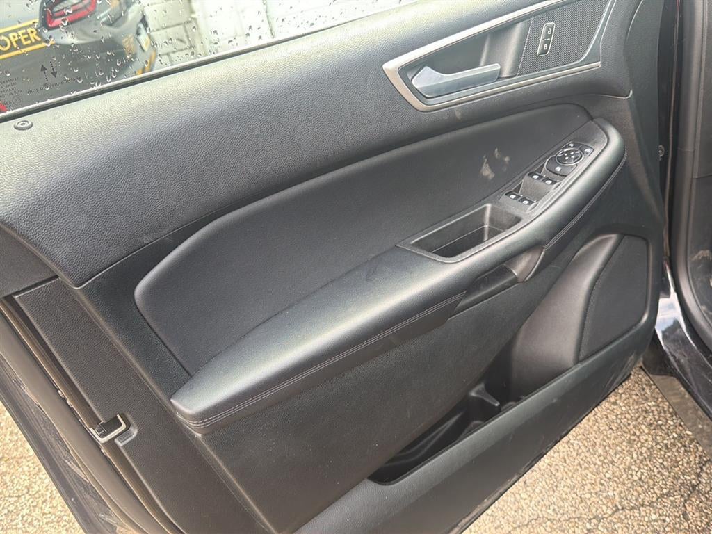 2023 Ford EDGE SEL Base