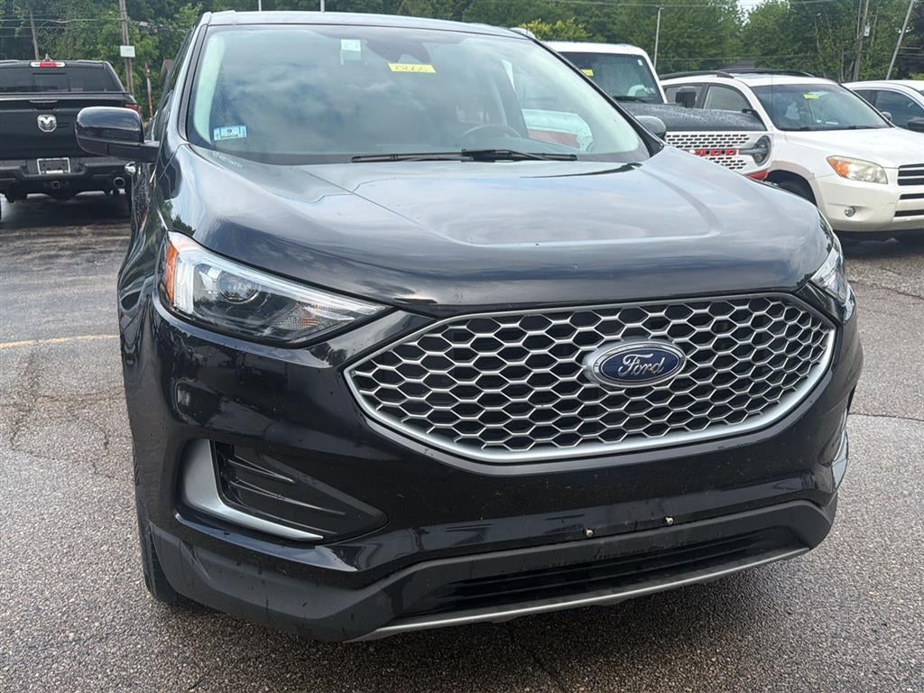 2023 Ford EDGE SEL Base