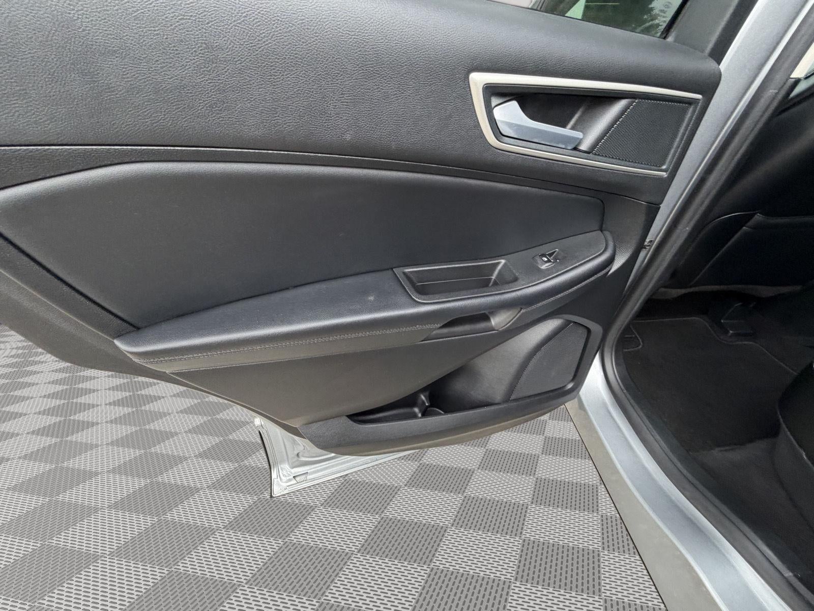 2024 Ford EDGE SEL Base