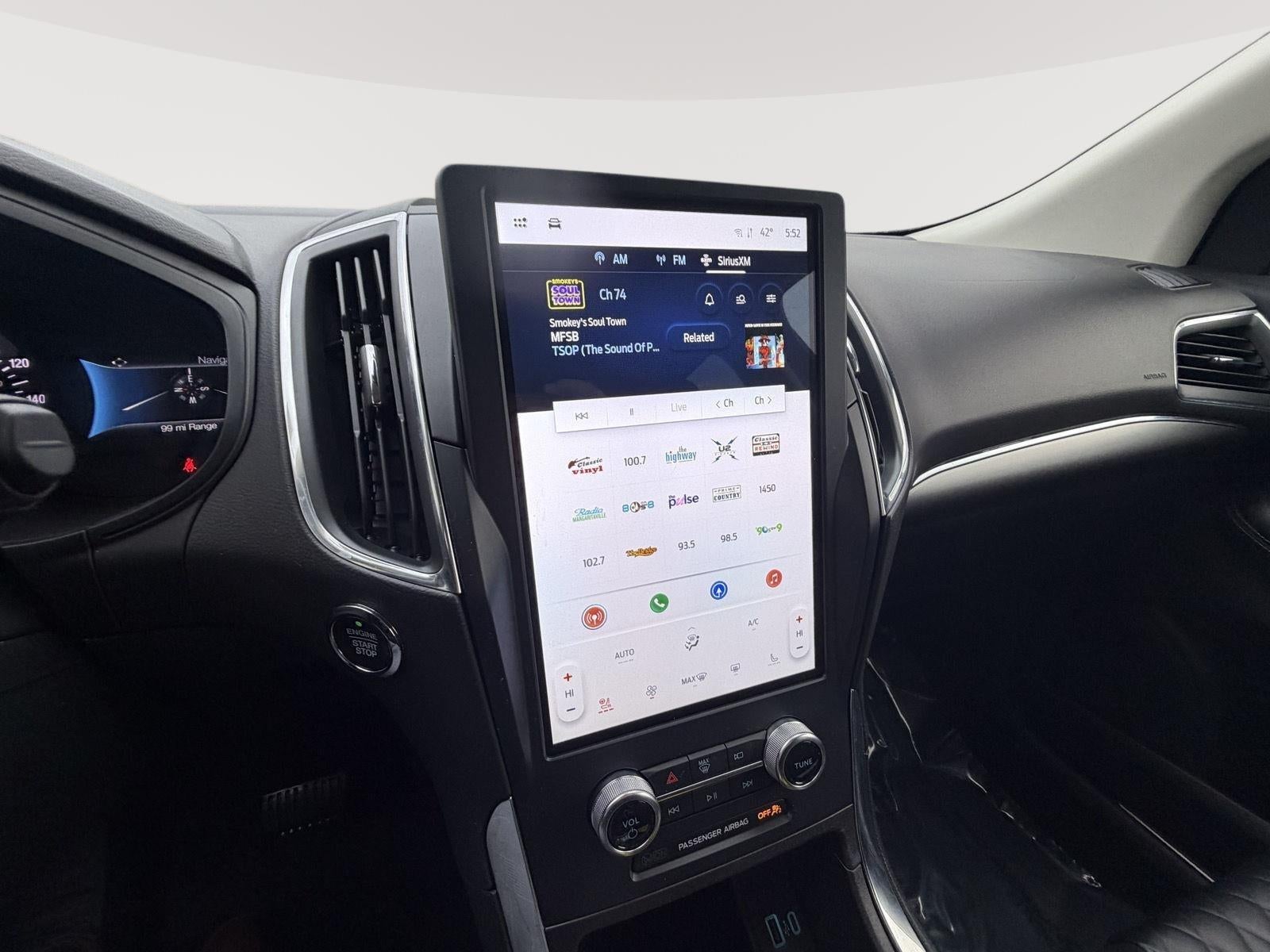 2023 Ford Edge Titanium