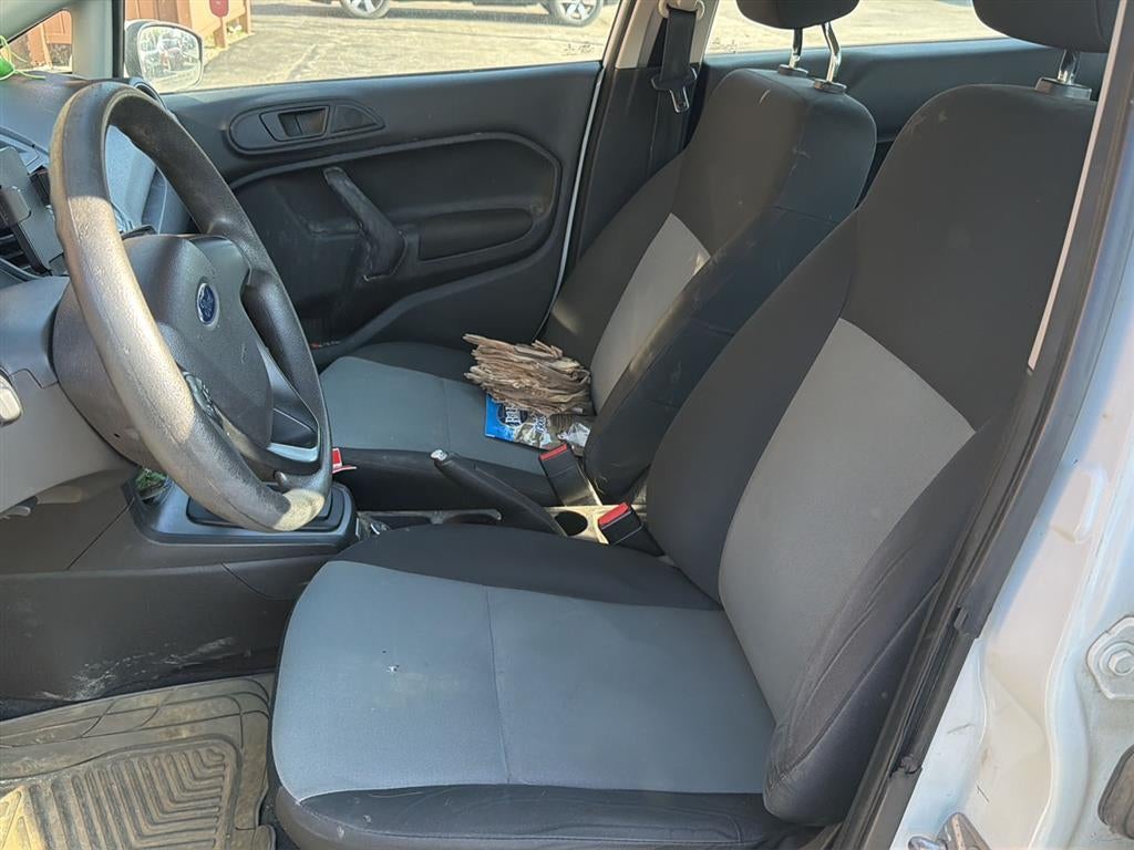 2016 Ford Fiesta S