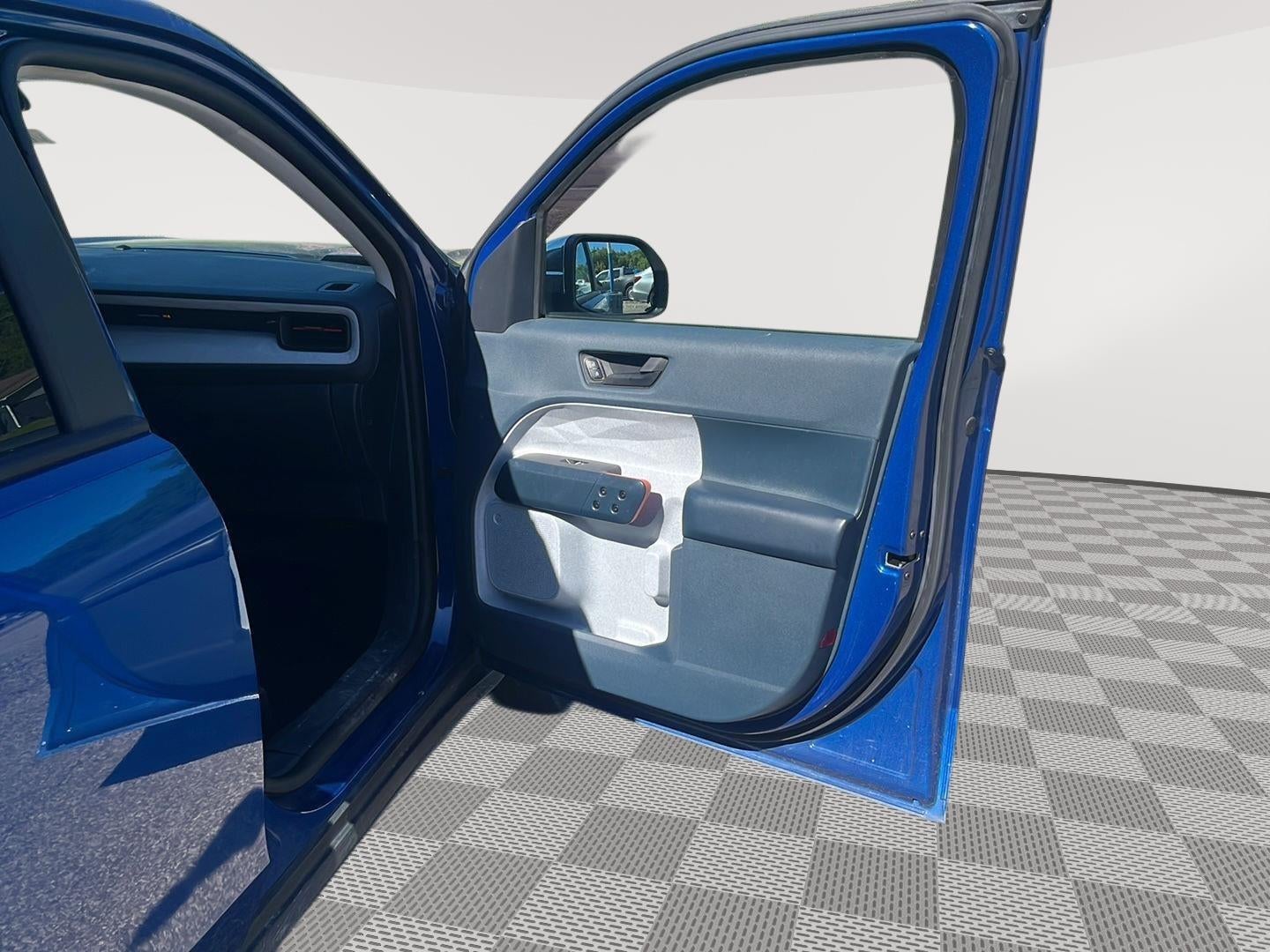 2023 Ford MAVRICK XLT