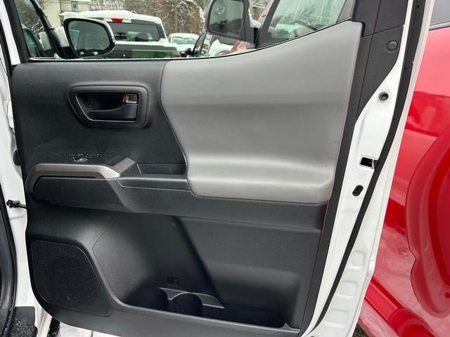 2022 Toyota Tacoma Base