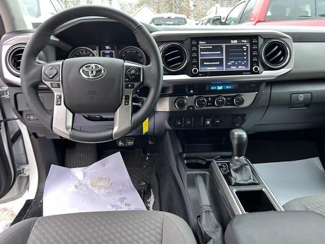 2022 Toyota Tacoma Base