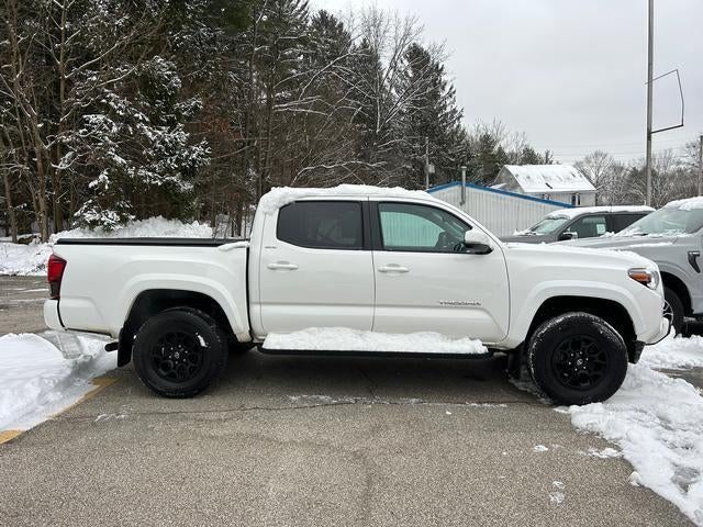 2022 Toyota Tacoma Base