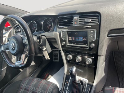 2016 Volkswagen Golf Gti S