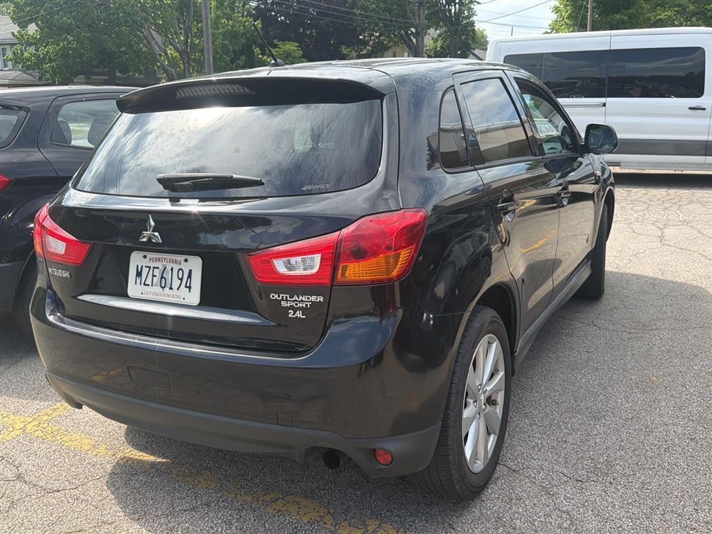 2015 Mitsubishi Outlander Sport 2.4 ES