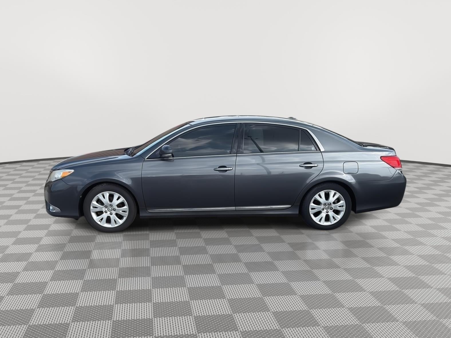 2012 Toyota Avalon Base