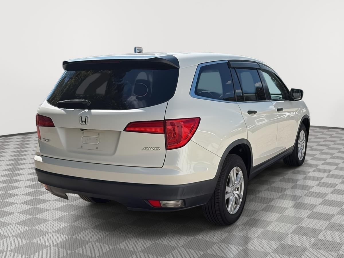 2016 Honda Pilot LX