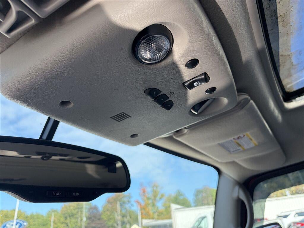2003 HUMMER H2 Base