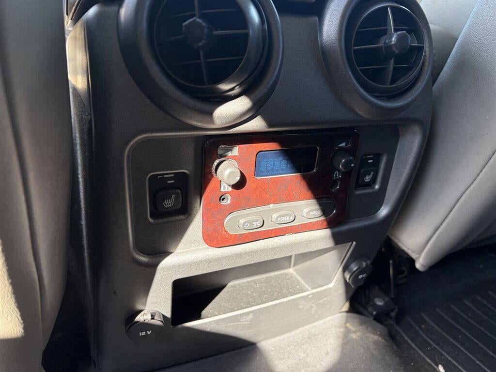 2003 HUMMER H2 Base