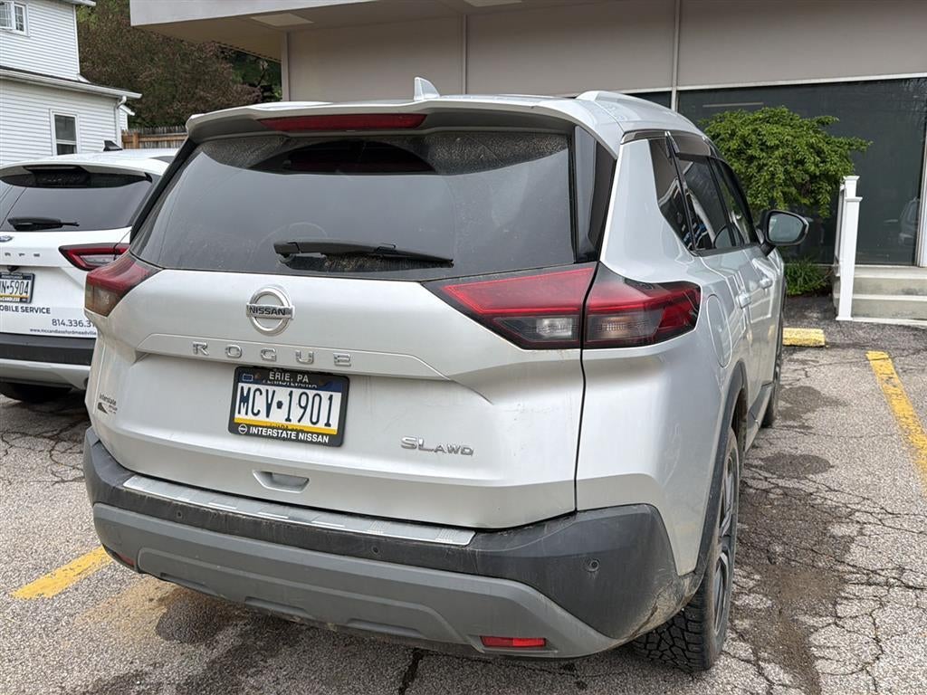 2021 Nissan Rogue SL