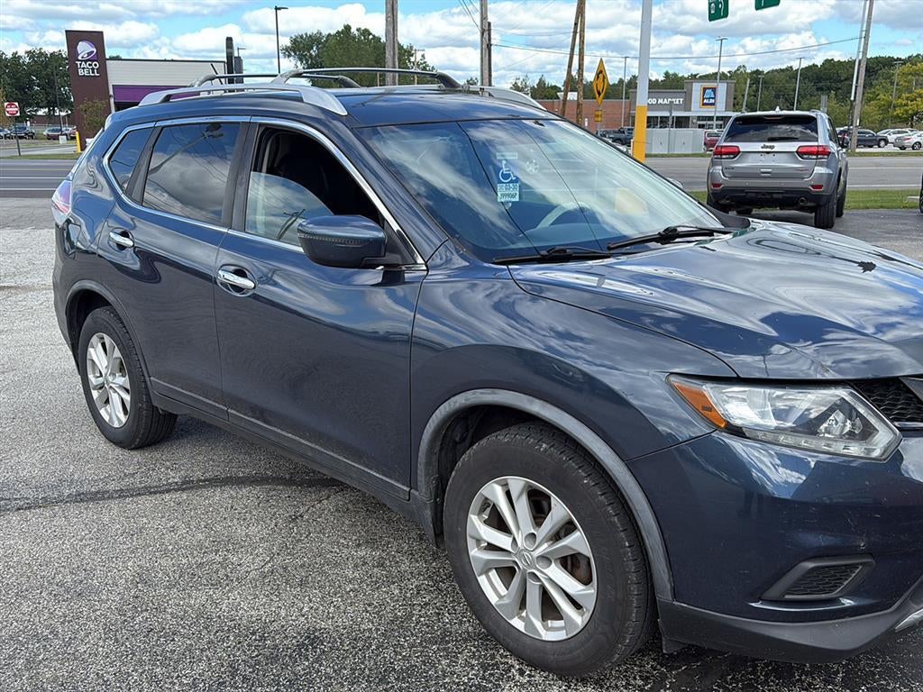 2016 Nissan Rogue SV