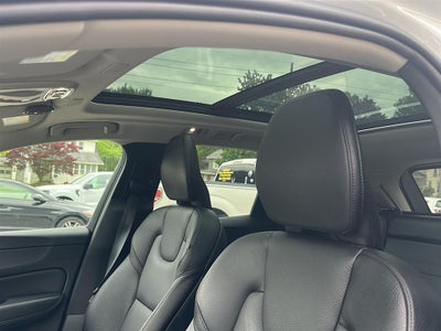 2019 Volvo XC60 Momentum
