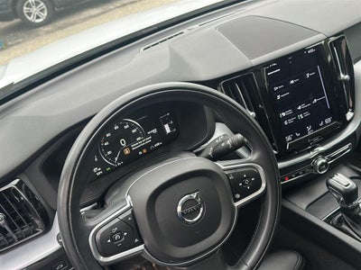 2019 Volvo XC60 Momentum